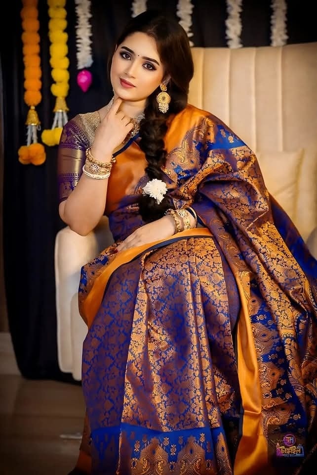 Kanjivaram Katan Sharee - Image 4